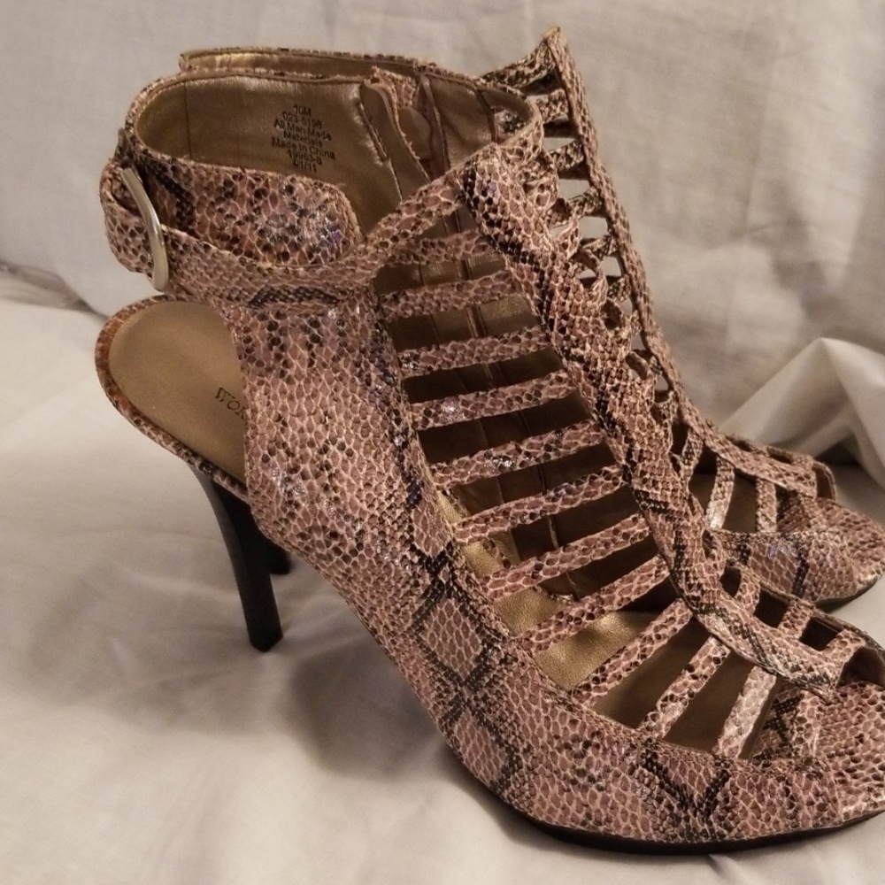 Heeled sandals